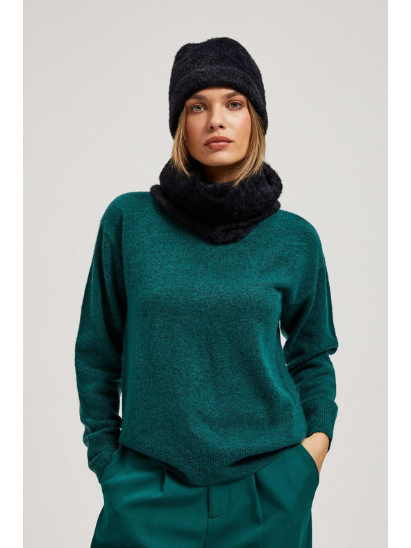 Moodo Topla kožušna kapa črne barve Moodo