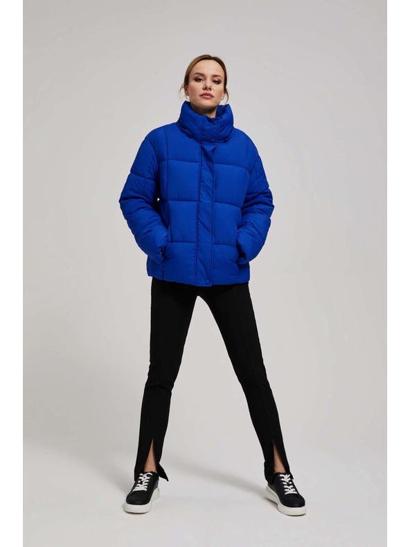 Moodo Kratka prešita jakna s kapuco temno modre barve Moodo