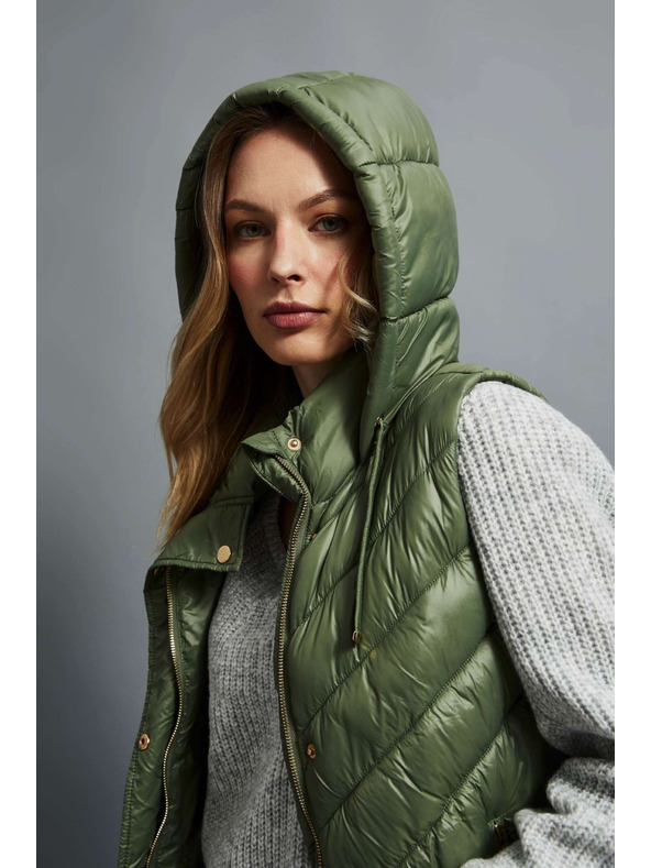 Moodo Prešit brezrokavnik s kapuco olivne barve Moodo