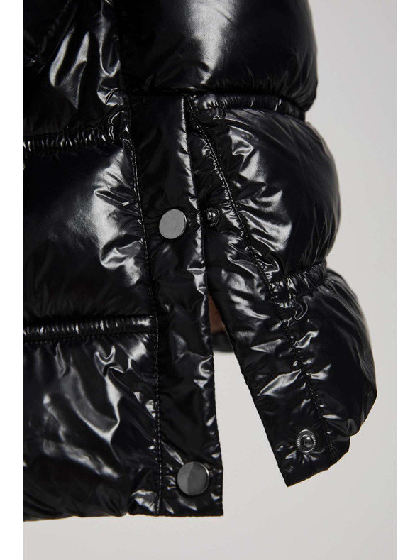 Moodo Kratka prešita črna jakna skapuco Moodo