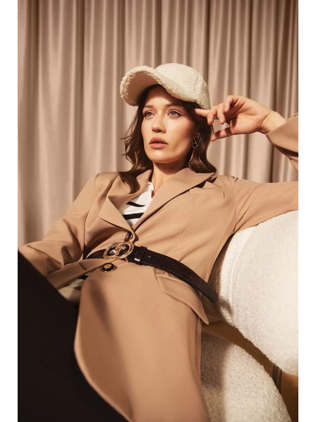 Moodo Enostranski blazer temno bež barve Moodo