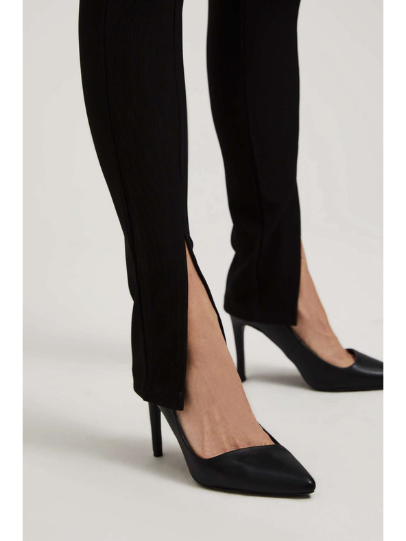 Moodo Legice s sprednjim razporkom Moodo