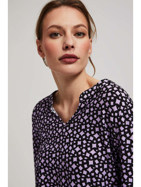 Moodo Vzorčasta sivkasta bluza z V-izrezom Moodo