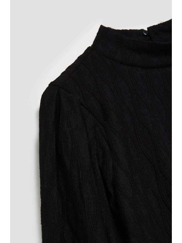 Moodo Črna bluza s polo izrezom in napihnjenimi rokavi Moodo