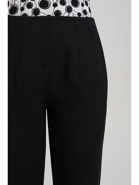 Moodo Črne hlače z ravnimi hlačnicami Moodo
