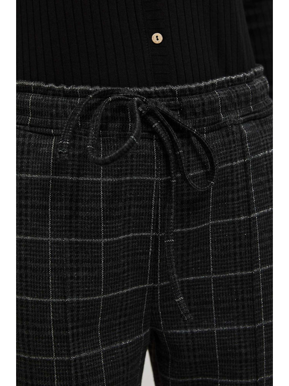 Moodo Črne kariraste hlače Moodo