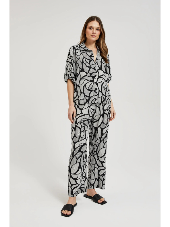 Moodo Viskozne hlače z ravnimi hlačnicami črno-bele Moodo