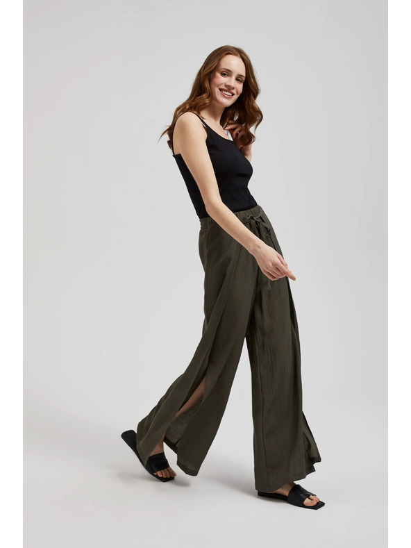 Moodo Olivne hlače s širokimi hlačnicami in elastiko v pasu Moodo