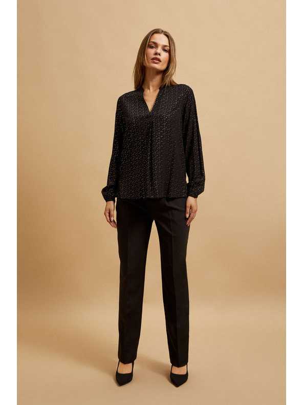 Moodo Črna srajca z V-izrezom Moodo