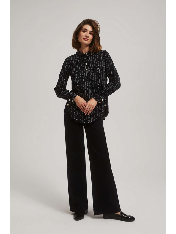 Moodo Črna bluza z okrasnimi gumbi in nežnim vzorcem Moodo