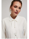Moodo Perleasta srajca Moodo z zavezanim izrezom in okrasnimi gumbi