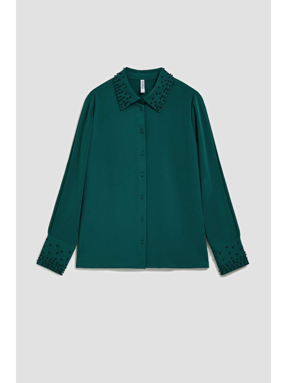 Moodo Srajca okrašena z biseri Moodo