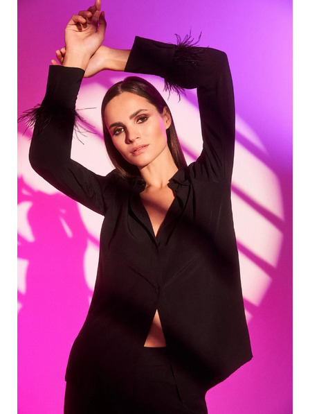 Moodo Bluza z okrasnimi peresi na rokavi Moodo