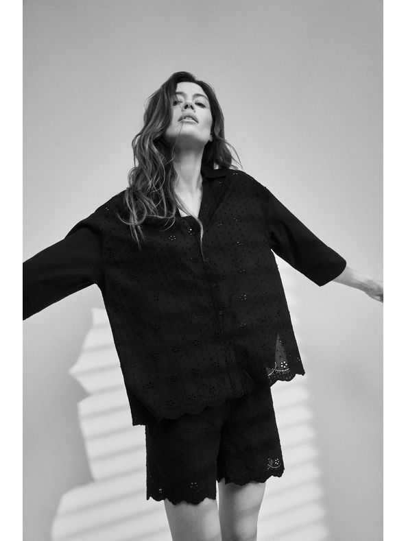 Moodo Črna oversize srajca na gumbe Moodo