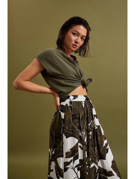 Moodo Bombažna bluza z V-izrezom olivno zelena Moodo