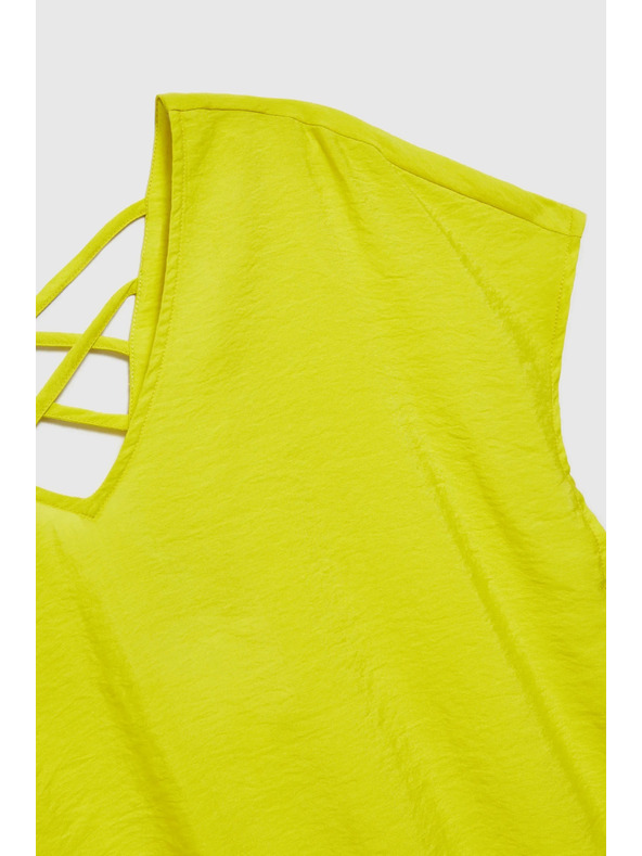 Moodo Srajca z V-izrezom in vezavo v pasu, limeta zelena Moodo