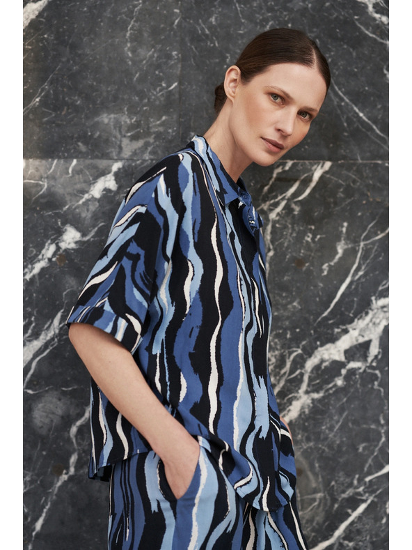 Moodo Vzorčasta srajca s kratkimi rokavi modra Moodo