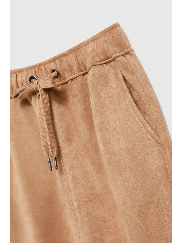 Moodo Krilo do kolen Moodo