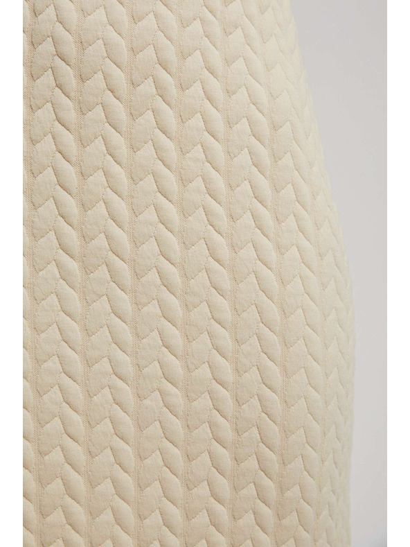 Moodo Svinčna krilo peščene barve Moodo