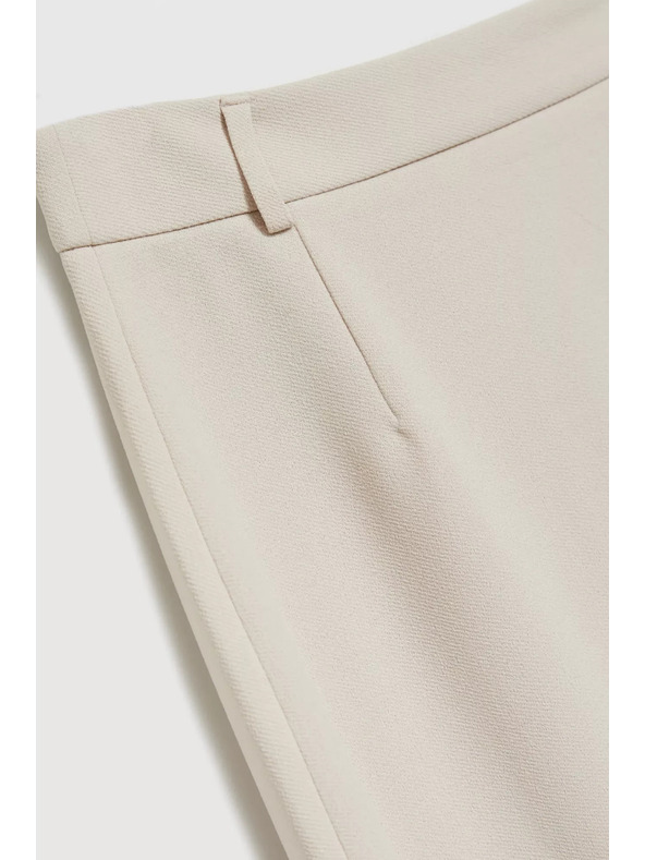 Moodo Gladka svinčna krilo do kolen bež Moodo