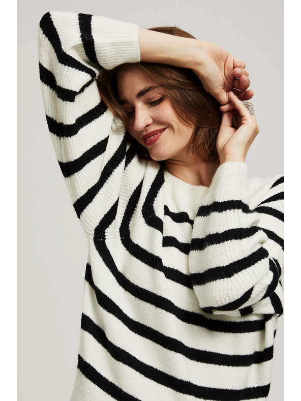 Moodo Perleasto-črn pulover s črtami in okroglim izrezom Moodo