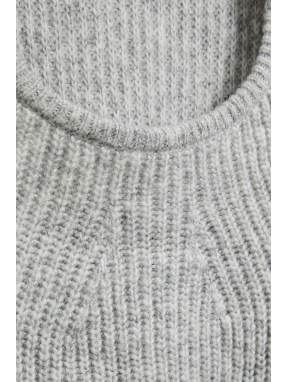 Moodo Pulover z izrezom Moodo