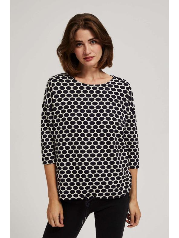 Moodo Bela in temno modra bluza z geometrijskim vzorcem Moodo