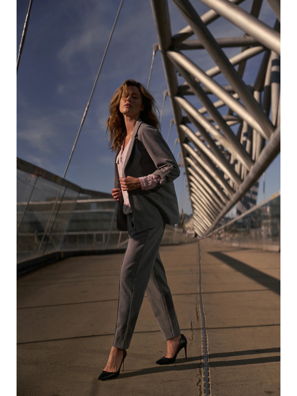 Moodo Suknjič z zavihani rokavi siv Moodo