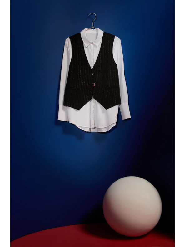 Moodo Telovnik z okrasnimi gumbi črn Moodo