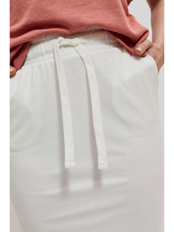 Moodo Gladko krilo do kolen biserasto Moodo