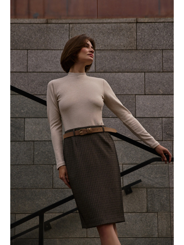 Moodo Svinjena krilo do kolen temno bež Moodo