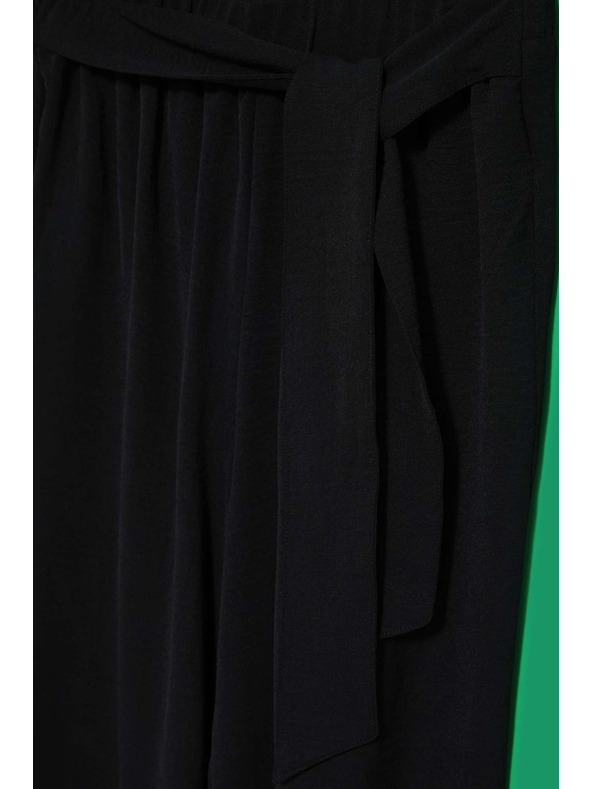 Moodo Hlače z vezanjem v pasu Moodo