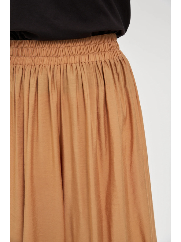 Moodo Viskozne hlače z širokim hlačnicami bež Moodo