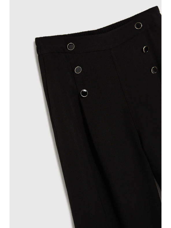 Moodo Črni hlačni krilo z gumbi Moodo