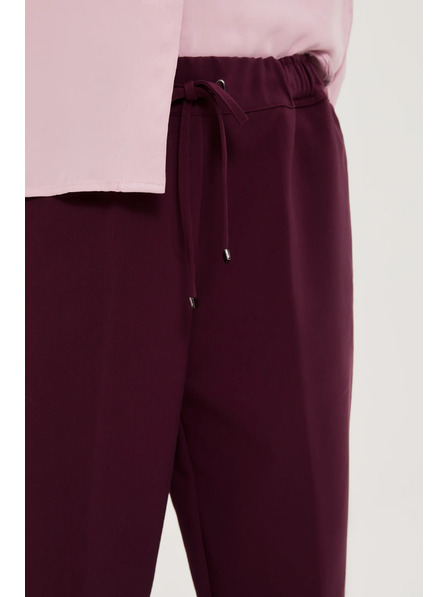 Moodo Vinsko rdeče hlače s strukturo in ravnimi hlačnicami Moodo