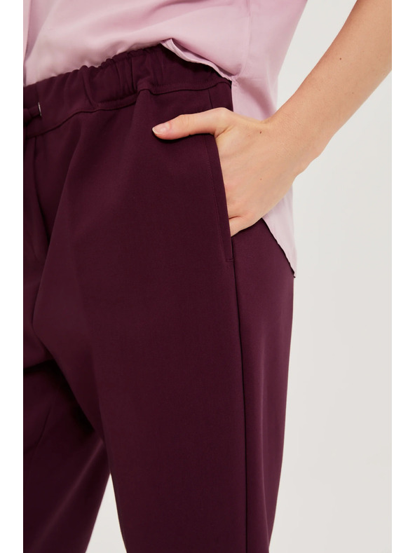 Moodo Vinsko rdeče hlače s strukturo in ravnimi hlačnicami Moodo