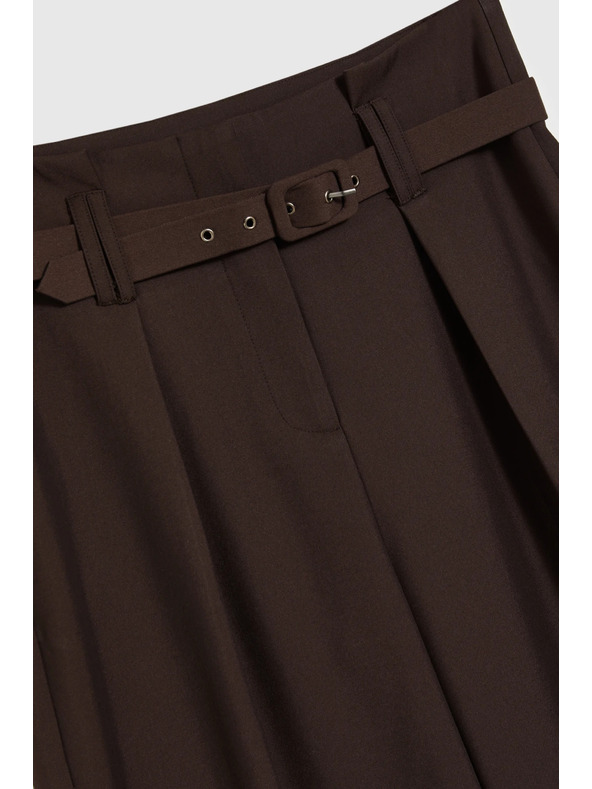 Moodo Rjave hlače s strukturo in pasom Moodo