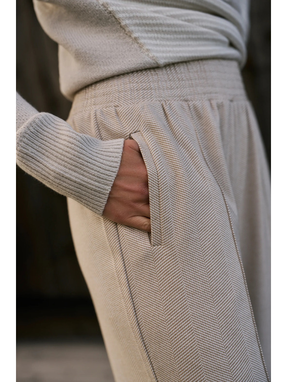 Moodo Bež hlače z širokim hlačnicami Moodo