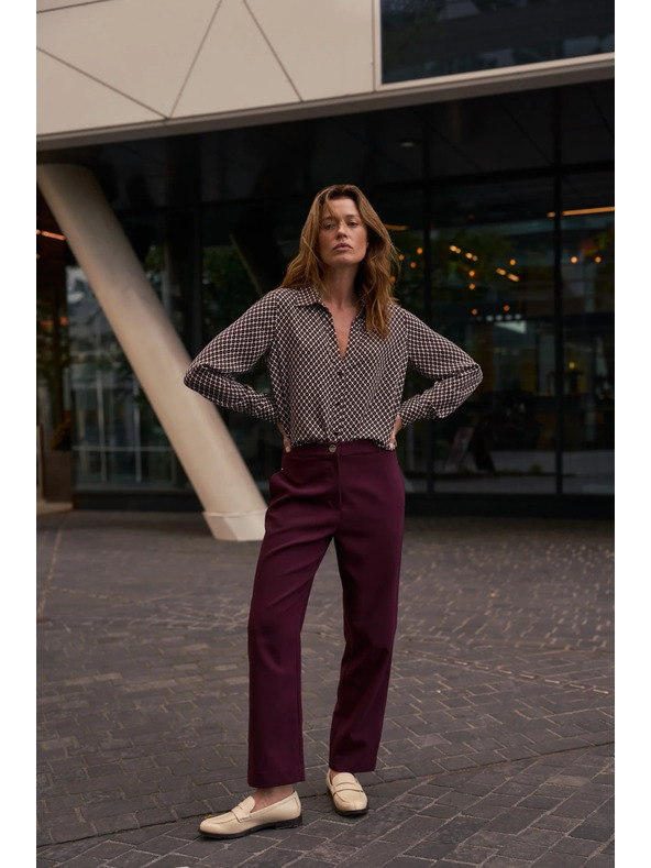 Moodo Gladke burgundske hlače Moodo