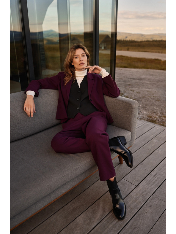 Moodo Gladke burgundske hlače Moodo