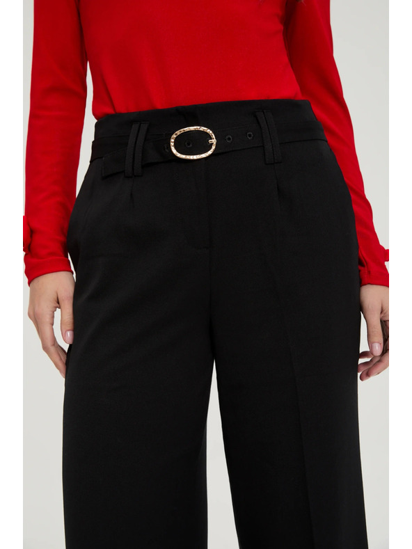 Moodo Črne hlače s strukturo in pasom Moodo