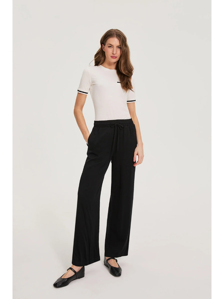 Moodo Črne viskozne hlače Moodo