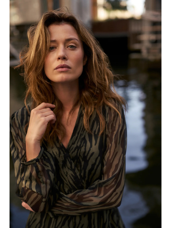 Moodo Olivne obleke z živalskim vzorcem Moodo