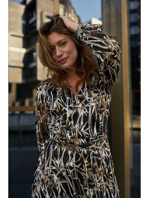 Moodo Črne obleke z rastlinskim vzorcem in pasom Moodo