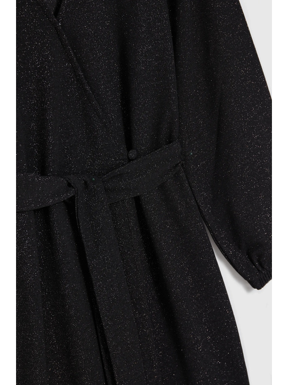 Moodo Črne obleke z izrezom Moodo