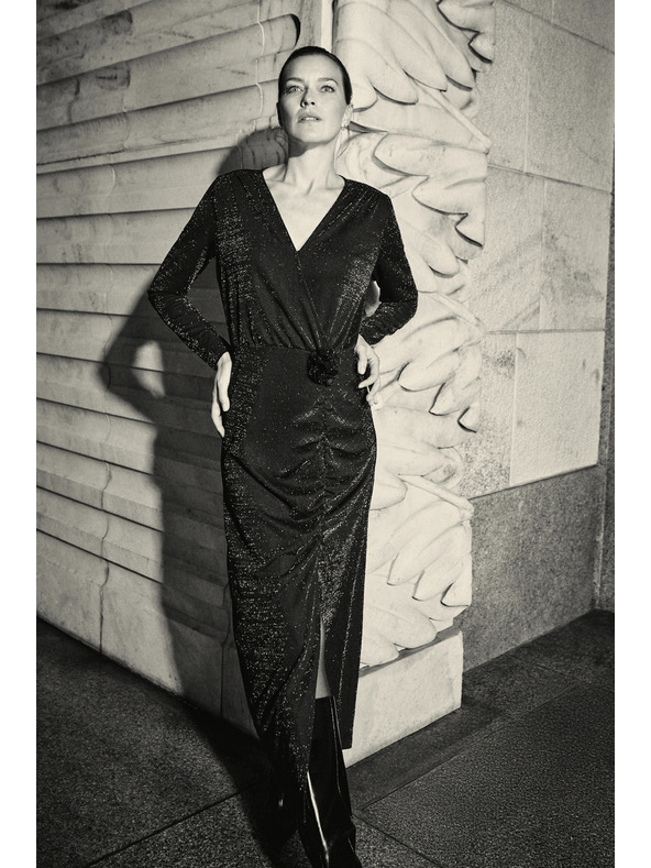 Moodo Črne maxi obleke z razporkom Moodo