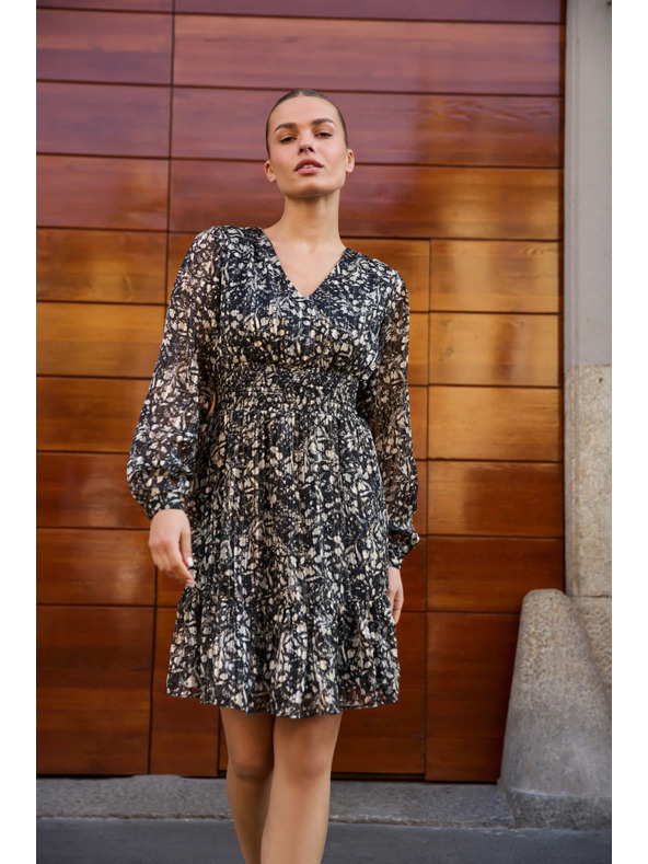 Moodo Vzorčaste obleke z izrezom črne Moodo