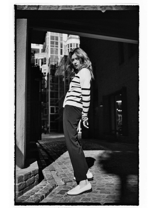 Moodo Črtast kardigan ecru Moodo