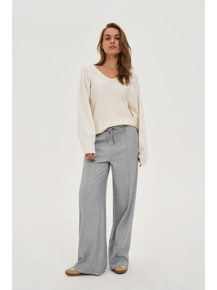 Moodo Ecru pulover z V izrezom Moodo