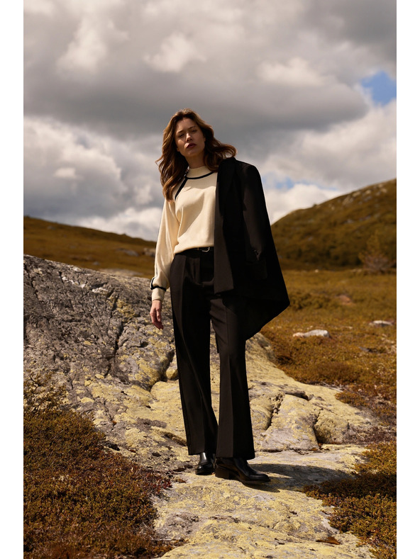 Moodo Béžasti pulover s pol ovratnikom Moodo